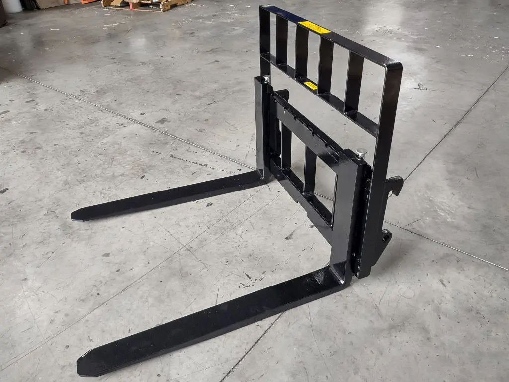 2022_Forks-2000lb-scaled.webp