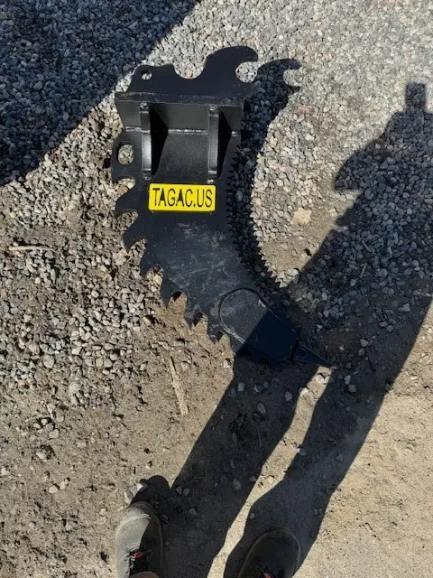 TAGAC.US SAW RIPPER FOR KUBOTA KX040, KX033, KX71, KX91, KX121 QUICK ATTACH MOUNT 