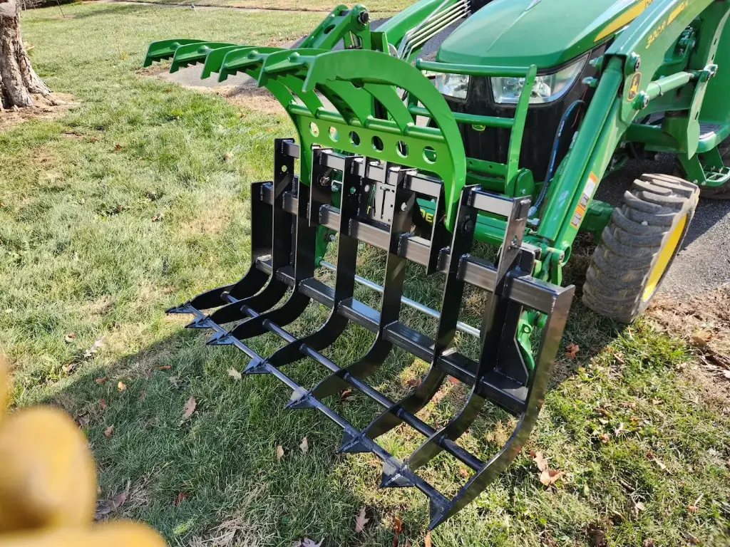 EARTH & TURF COMPACT TRACTOR GRAPPLE 54" SSQA