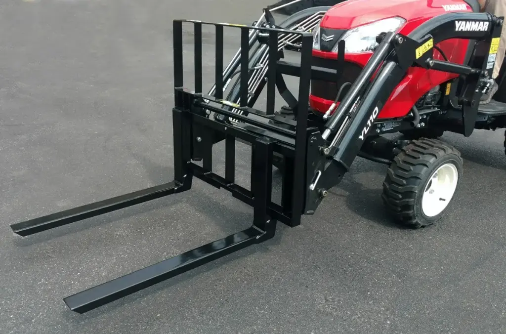 EARTH & TURF COMPACT TRACTOR FORK SSQA 42' 2000LB