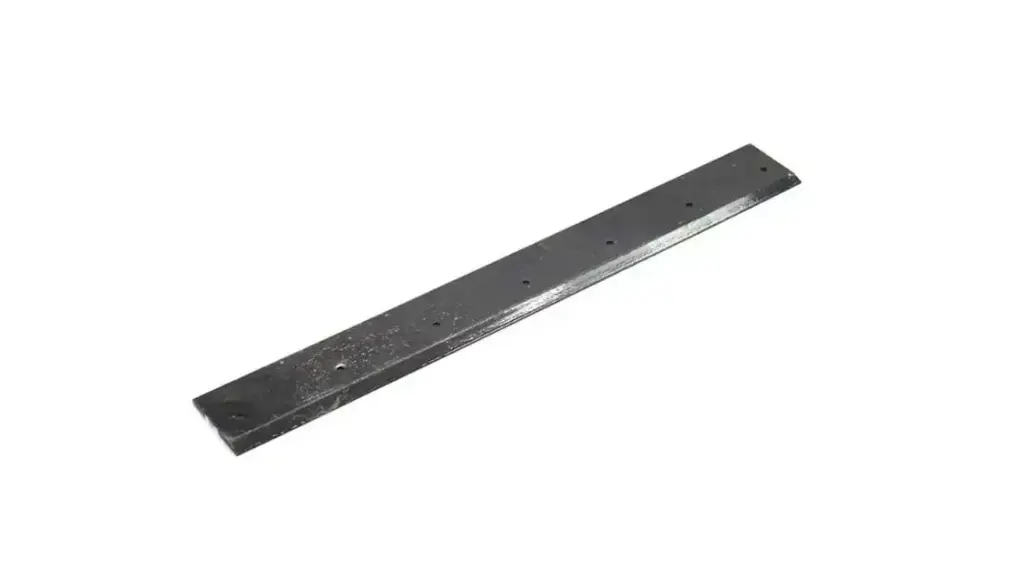 IGNITE 50" BOLT-ON CUTTING EDGE FOR GP BUCKET