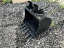 KX040 30" EXCAVAVOR TOOTH BUCKET 